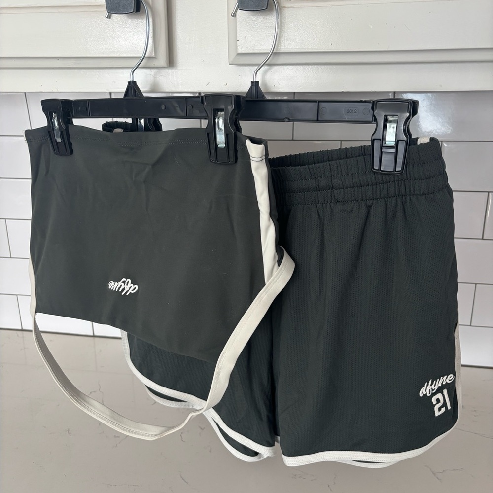 Dfyne Green and White Matching Set